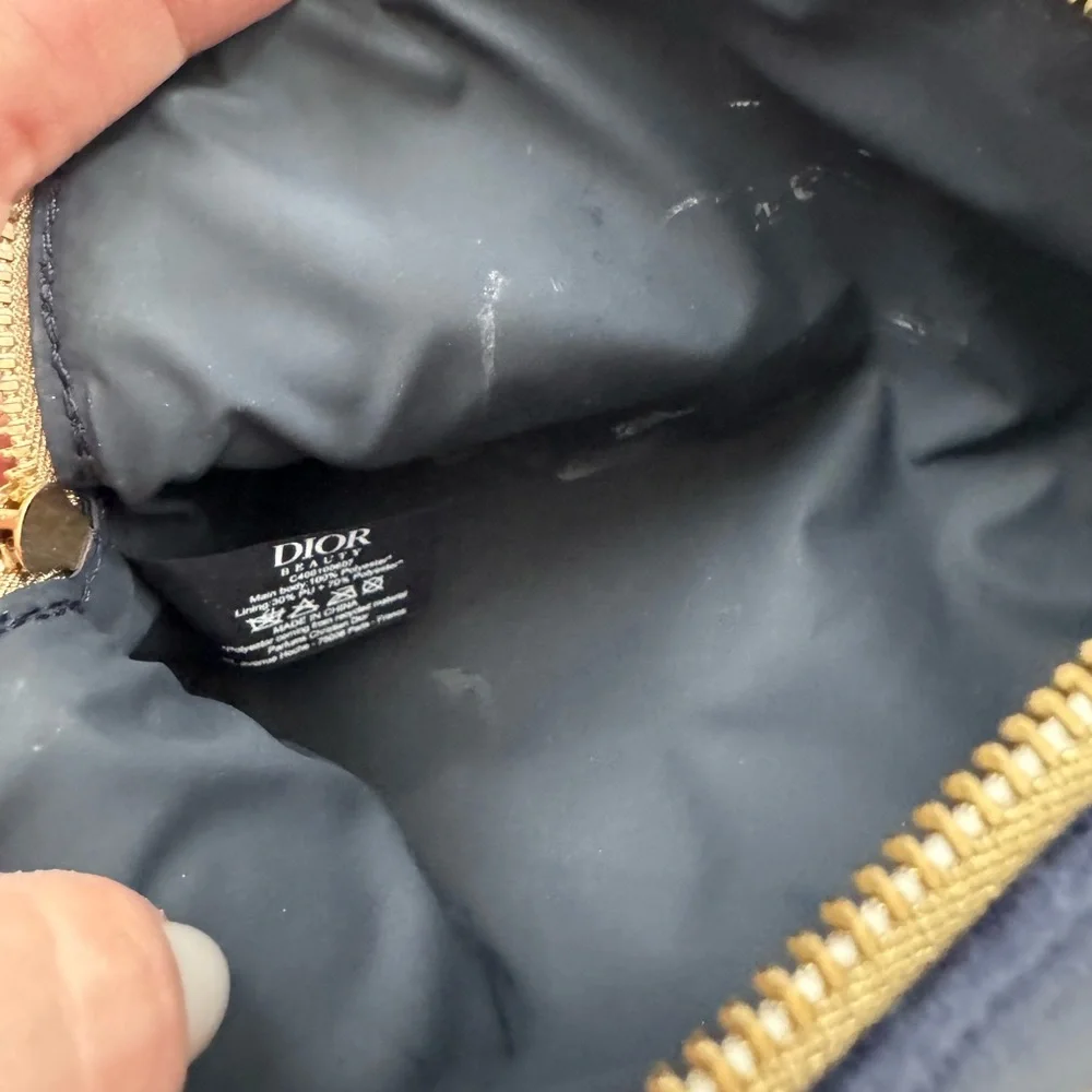 Dior Midnight Blue Velvet Cosmetic Bag - Picture 4 of 4
